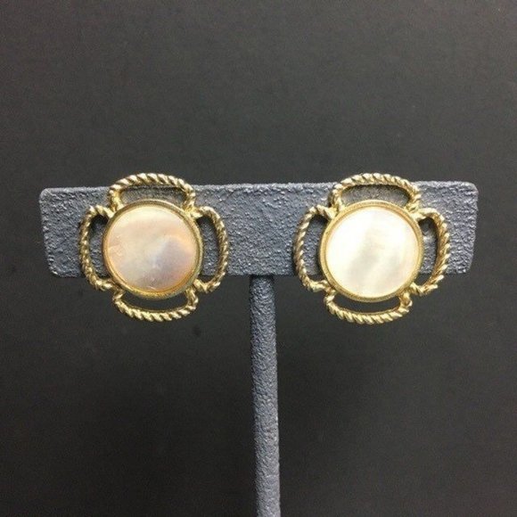 White MOP Clip Earrings Gold Rope Pink Life Preserver Flower Retro BoHo - Picture 1 of 4